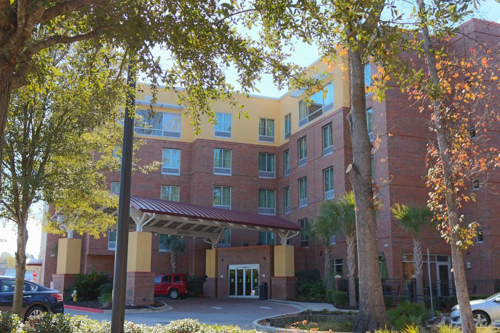 Comfort Suites Charleston West Ashley Exterior foto